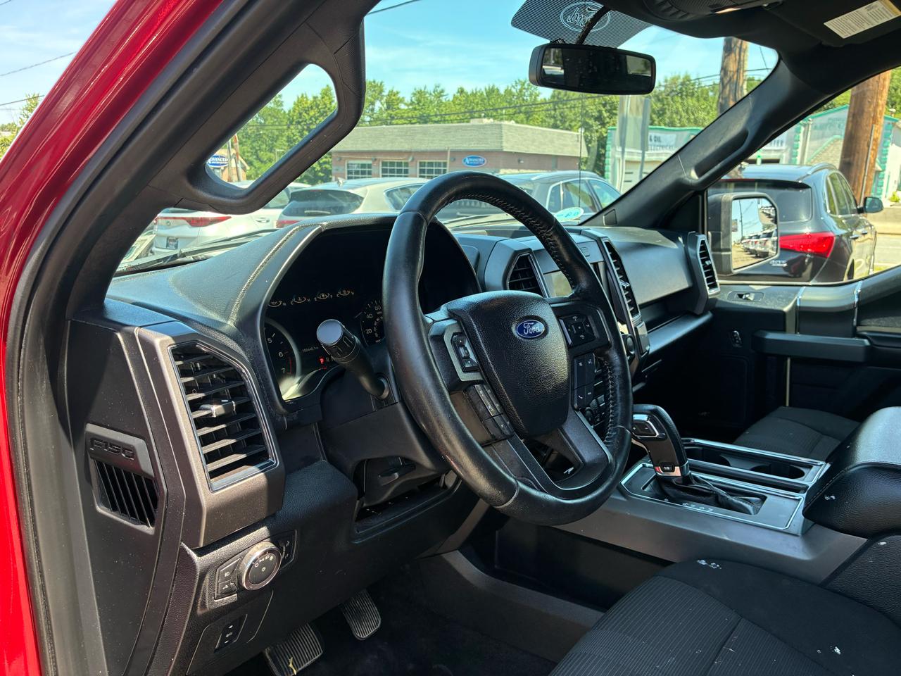 Ford F-150 XLT SuperCab 6.5-ft. Bed 4WD 2017
