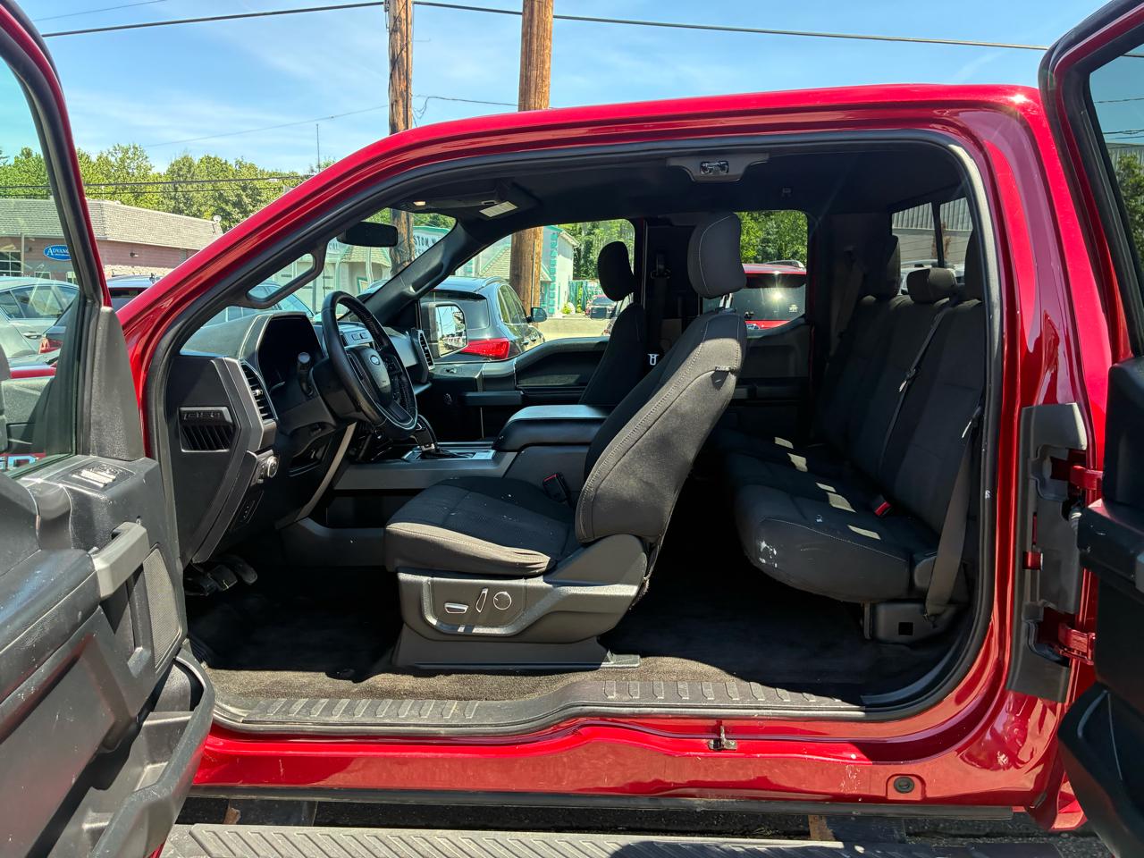 Ford F-150 XLT SuperCab 6.5-ft. Bed 4WD 2017