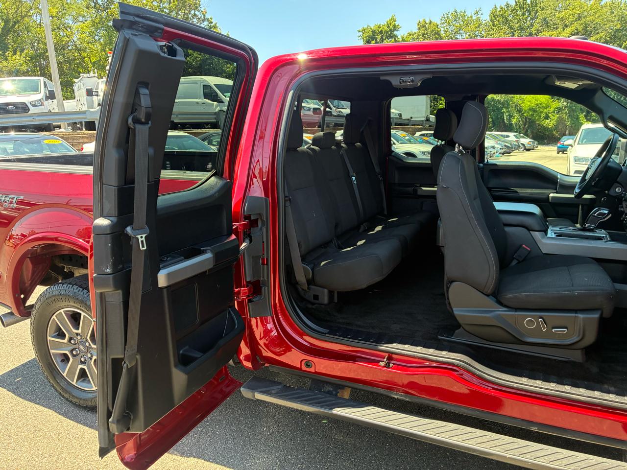 Ford F-150 XLT SuperCab 6.5-ft. Bed 4WD 2017