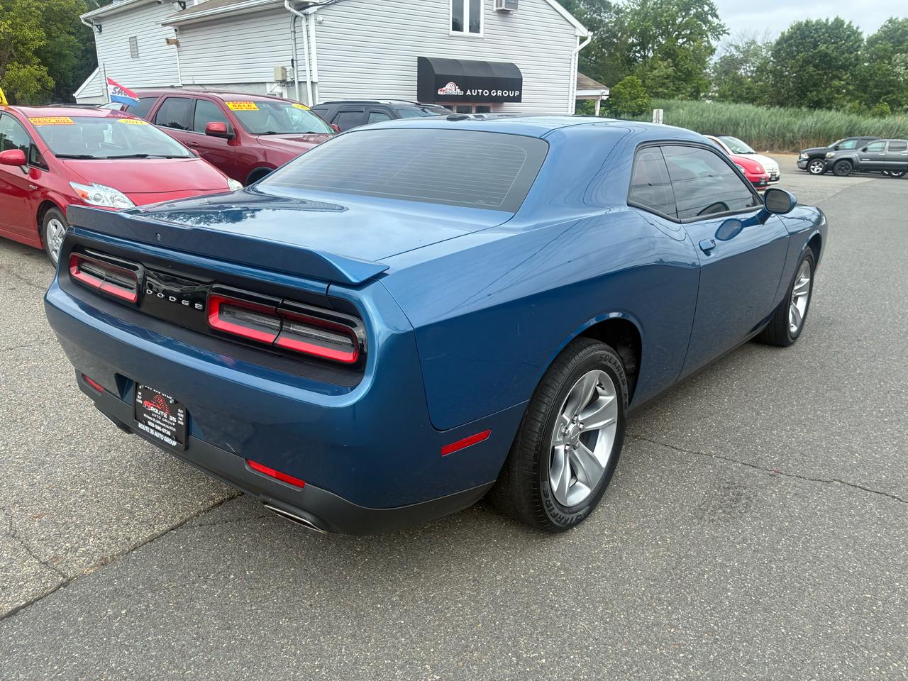 Dodge Challenger SXT 2021