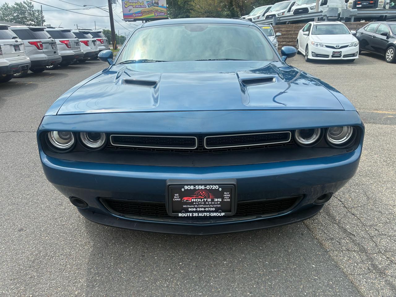 Dodge Challenger SXT 2021