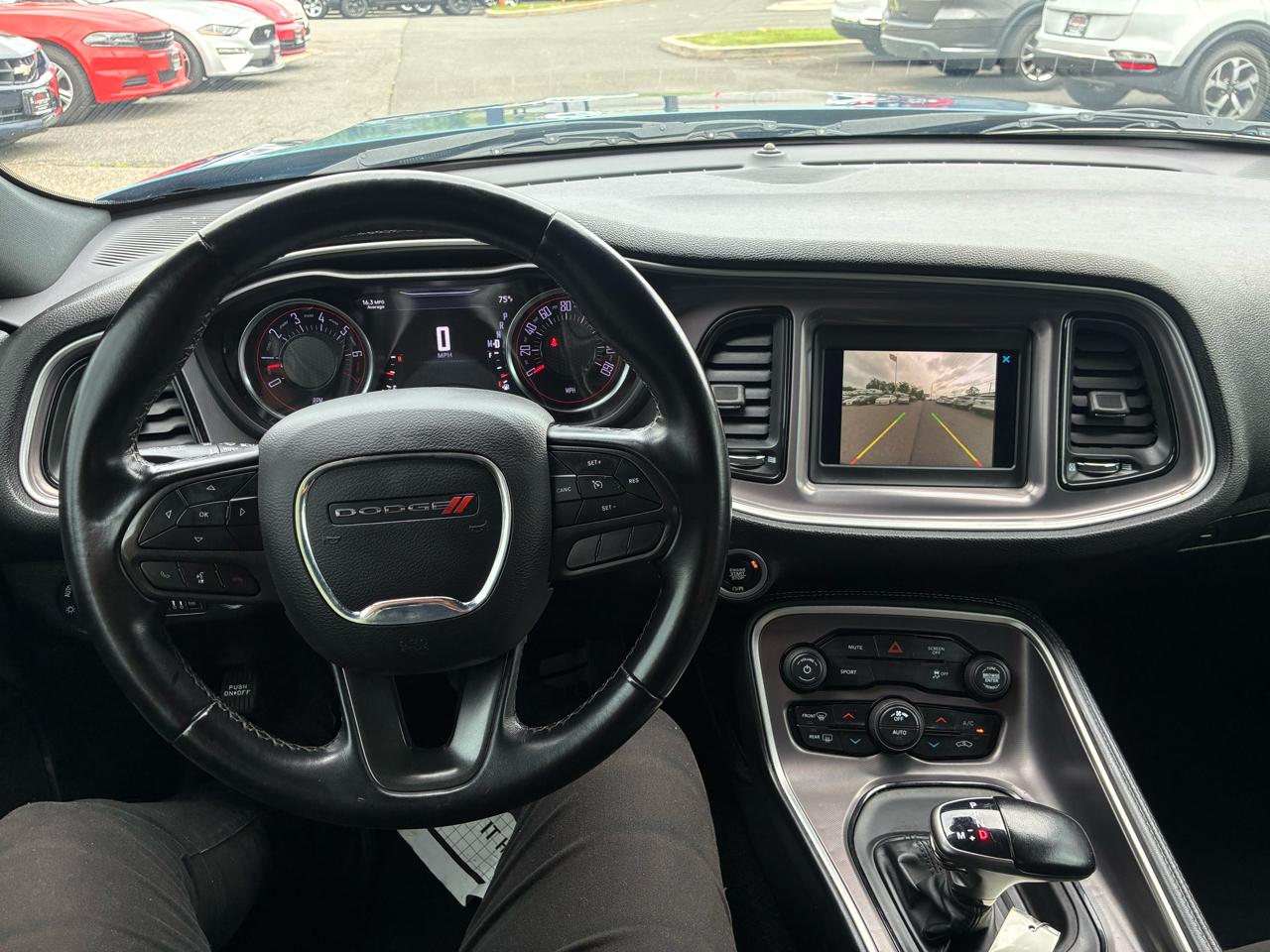 Dodge Challenger SXT 2021