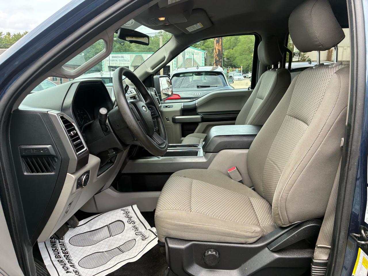 Ford F-150 XLT SuperCrew 5.5-ft. Bed 4WD 2015