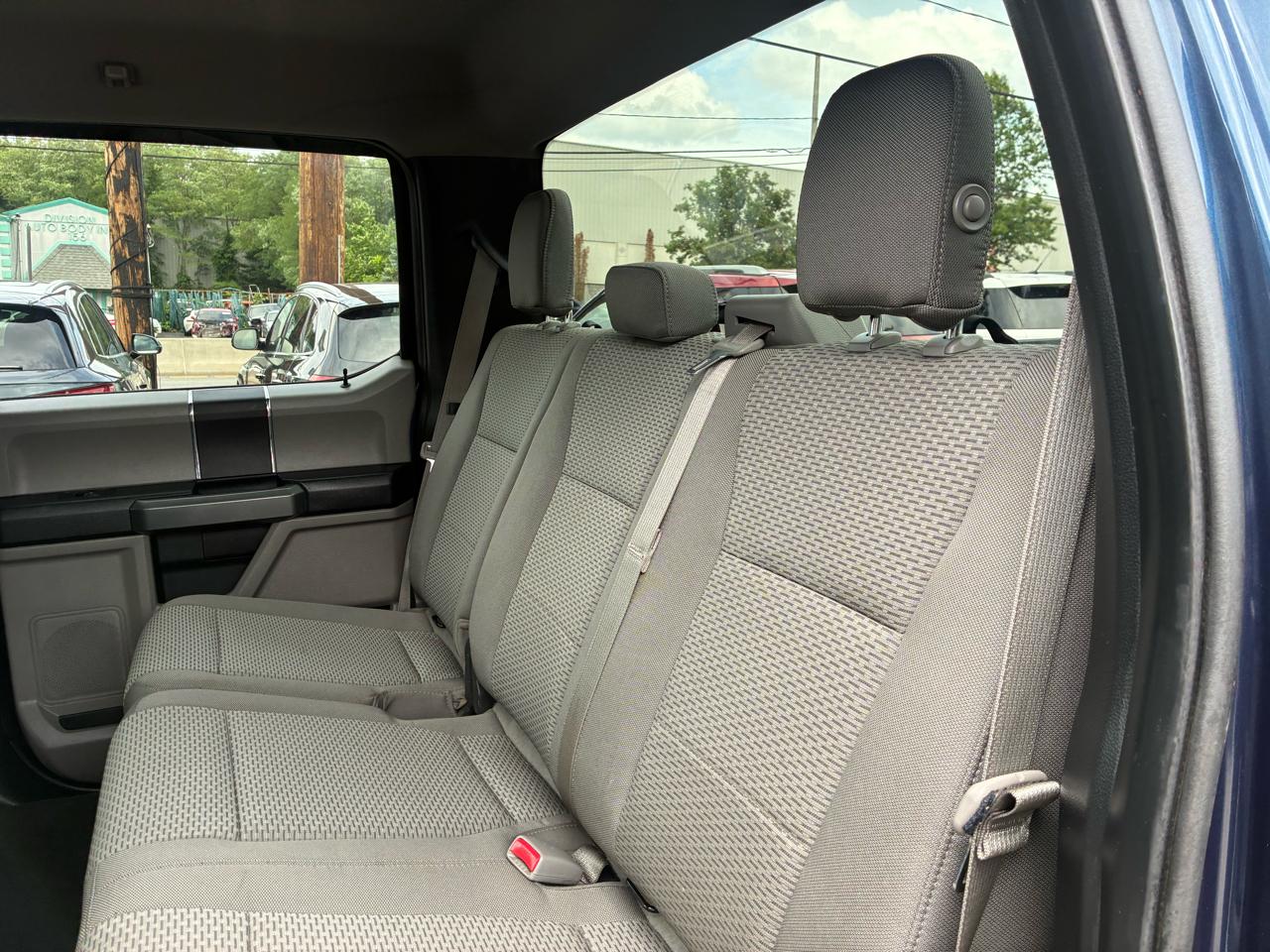Ford F-150 XLT SuperCrew 5.5-ft. Bed 4WD 2015