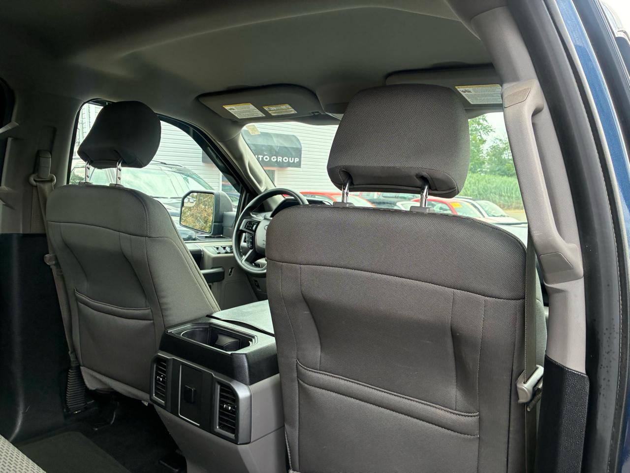 Ford F-150 XLT SuperCrew 5.5-ft. Bed 4WD 2015