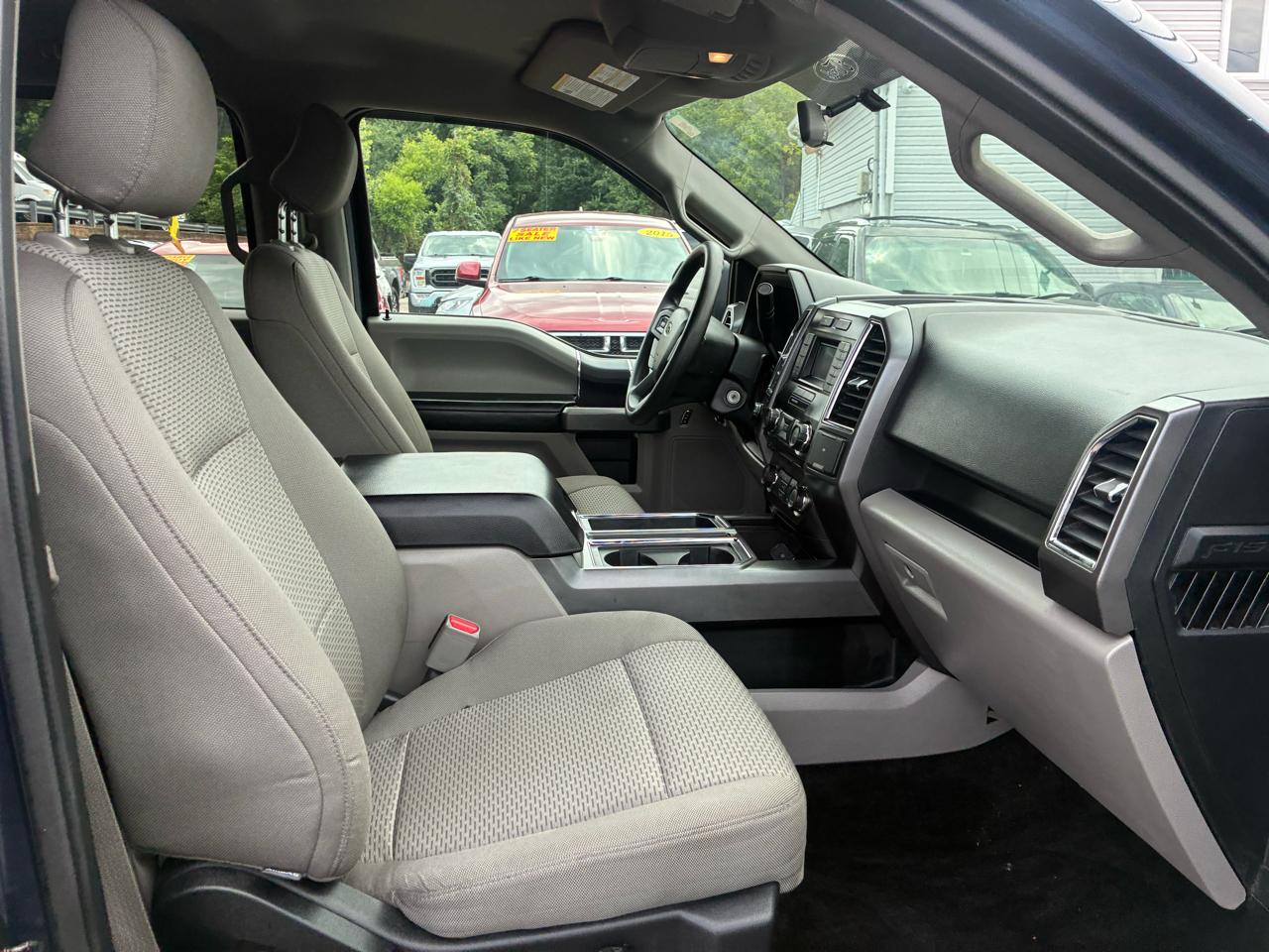 Ford F-150 XLT SuperCrew 5.5-ft. Bed 4WD 2015