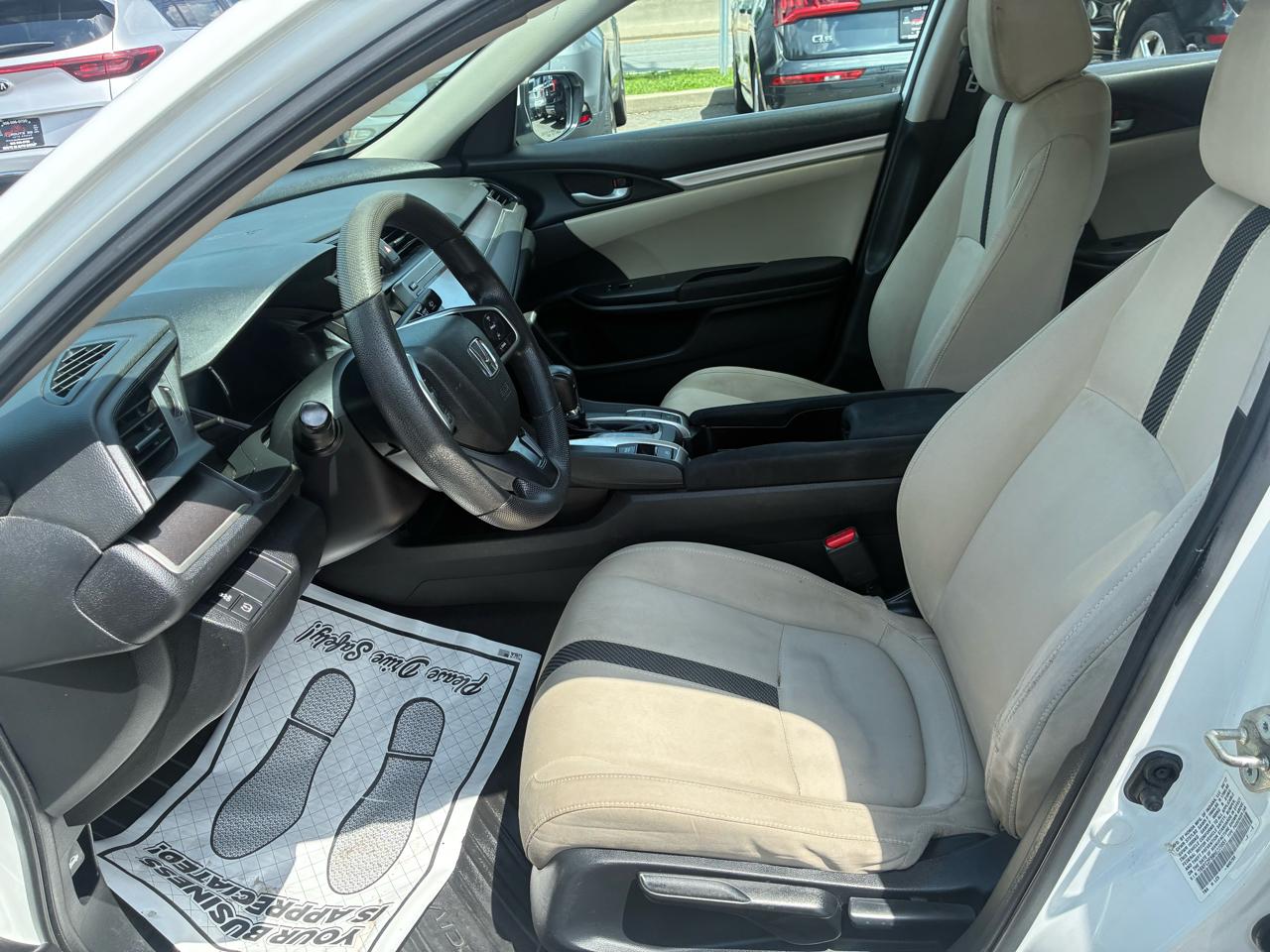 Honda Civic LX Sedan CVT 2017