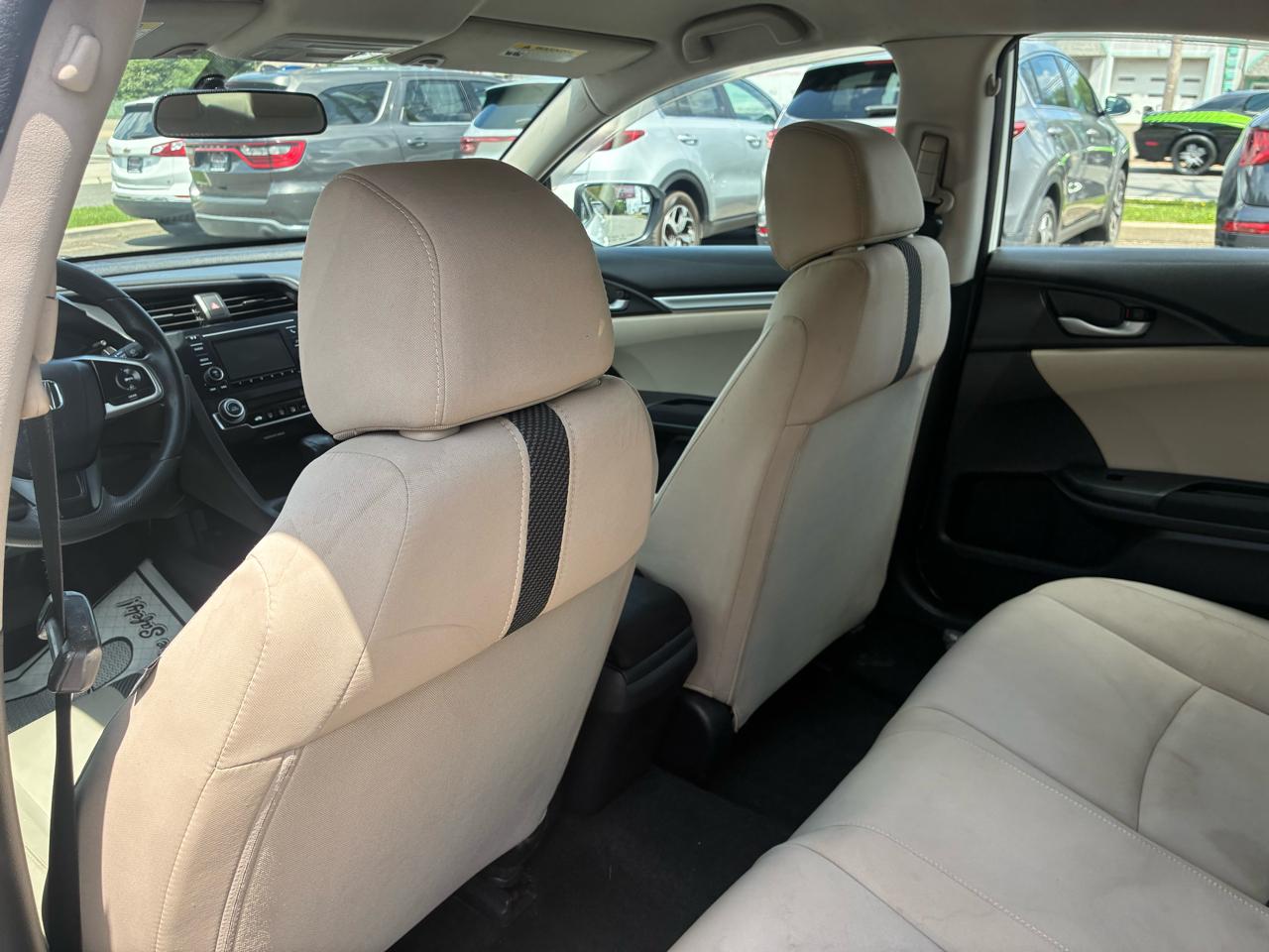 Honda Civic LX Sedan CVT 2017