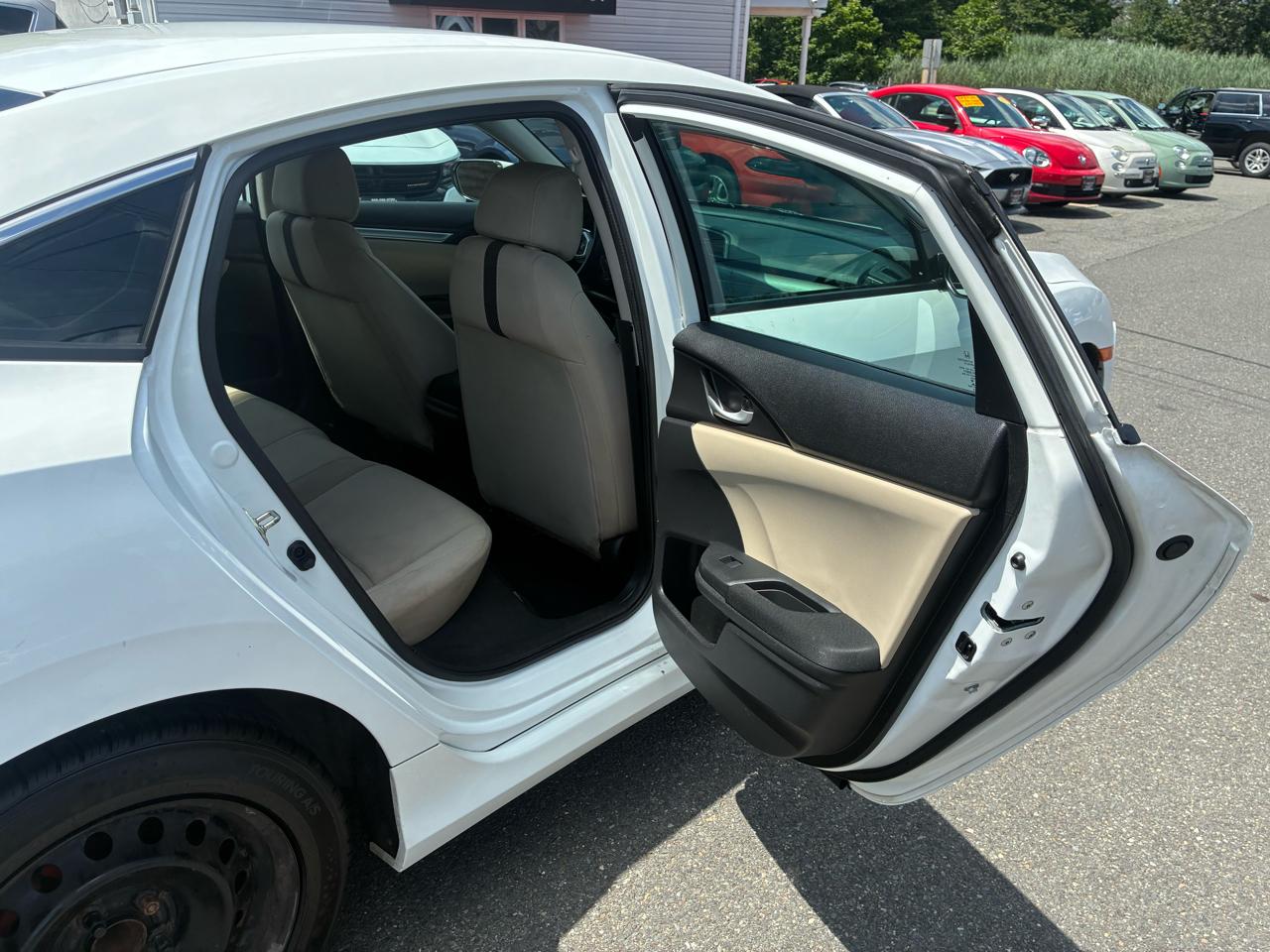 Honda Civic LX Sedan CVT 2017
