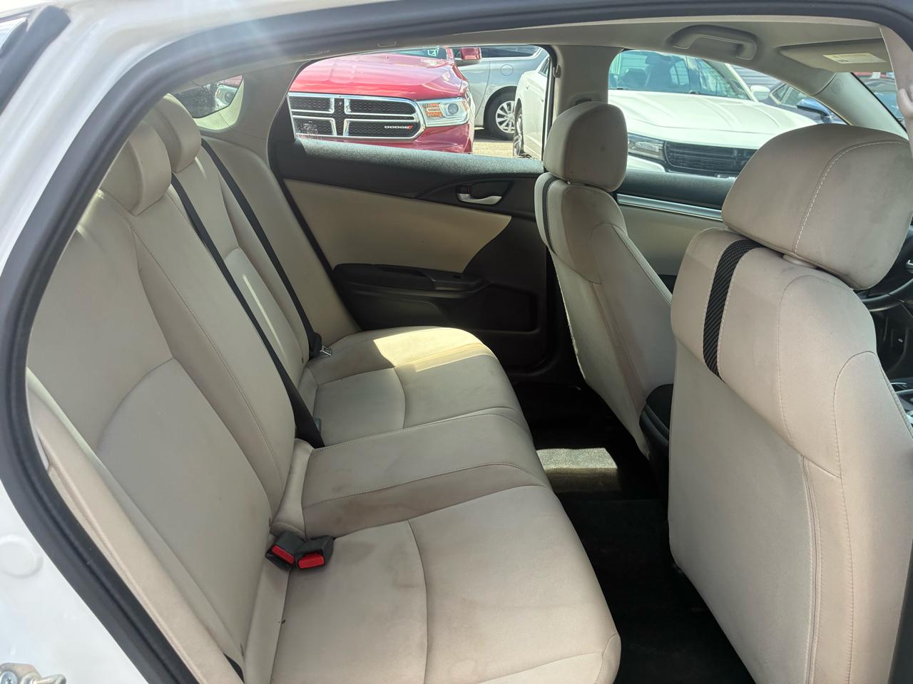 Honda Civic LX Sedan CVT 2017