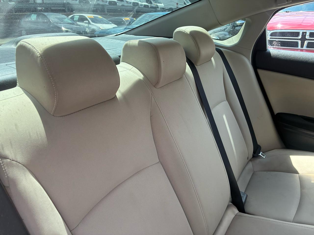 Honda Civic LX Sedan CVT 2017
