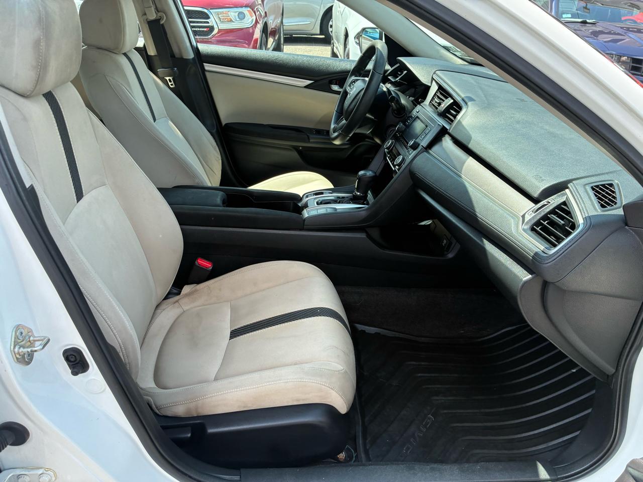 Honda Civic LX Sedan CVT 2017