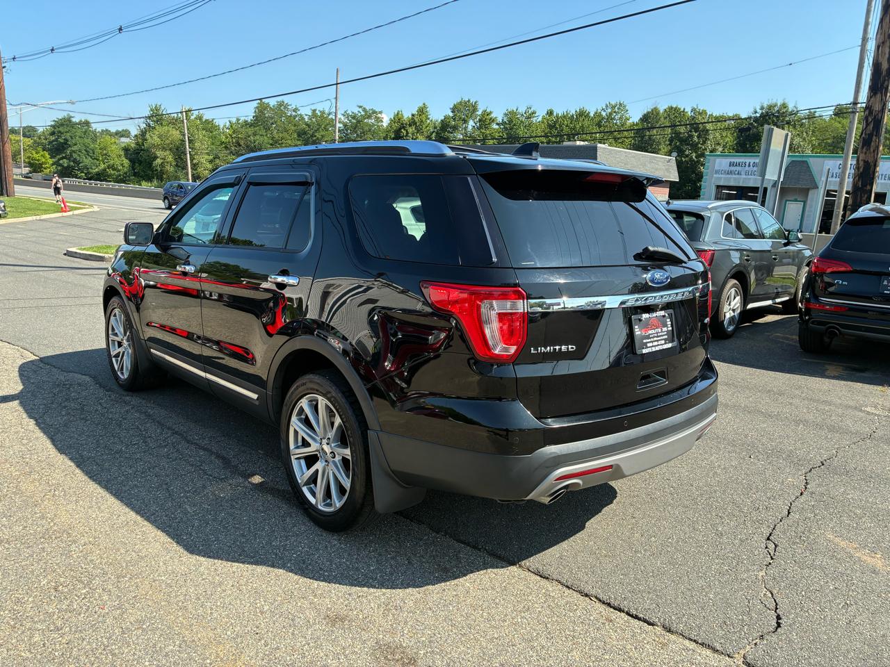 Ford Explorer Limited 4WD 2016