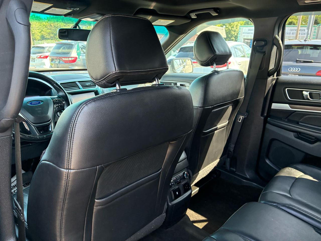 Ford Explorer Limited 4WD 2016
