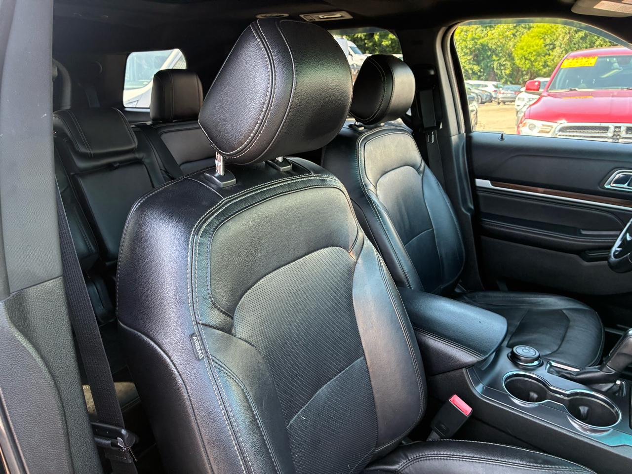 Ford Explorer Limited 4WD 2016