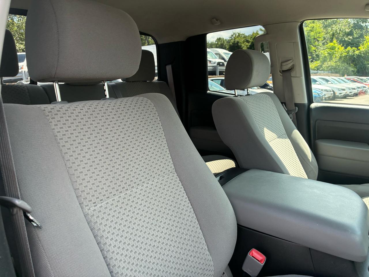 Toyota Tundra SR5 Double Cab 6AT 4WD 2007