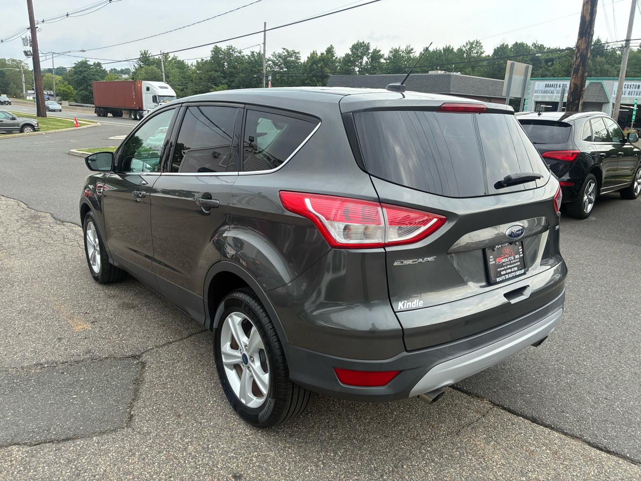 Ford Escape SE FWD 2016