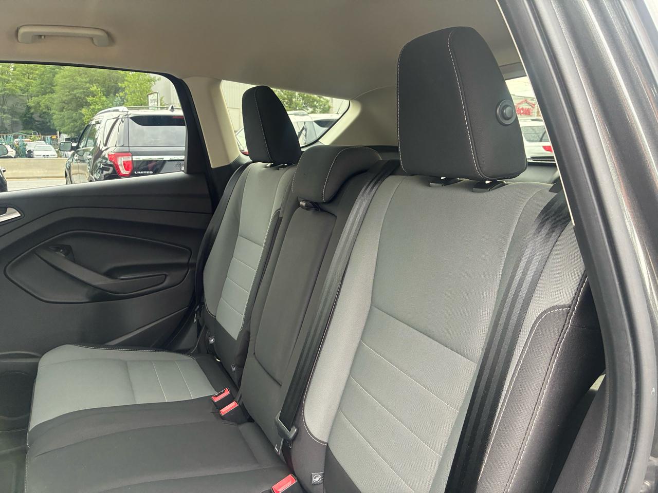 Ford Escape SE FWD 2016