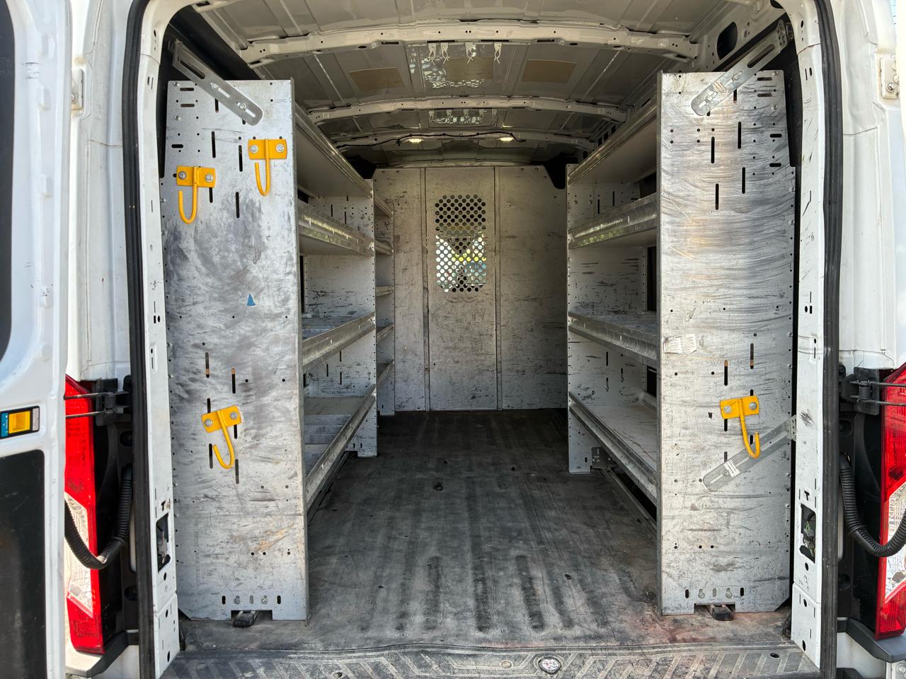 Ford Transit 350 Van Med. Roof w/Sliding Pass. 148-in. WB 2016