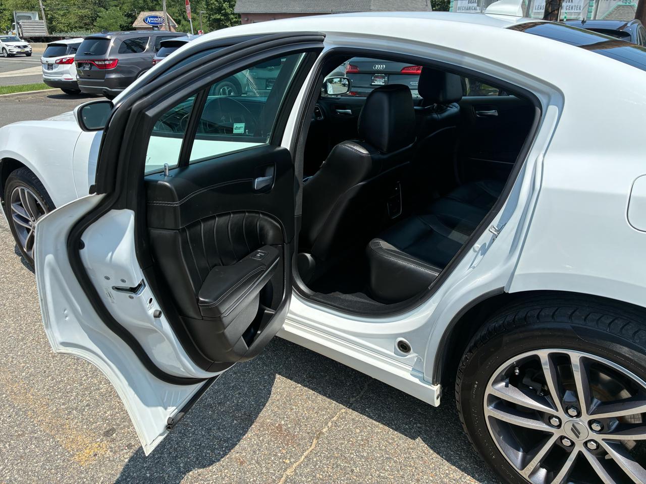 Dodge Charger SXT AWD 2019