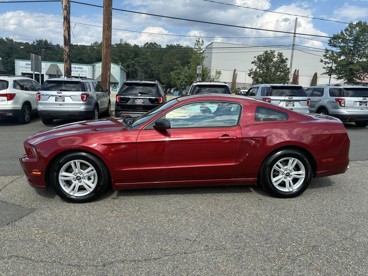 Ford Mustang V6 Coupe 2014