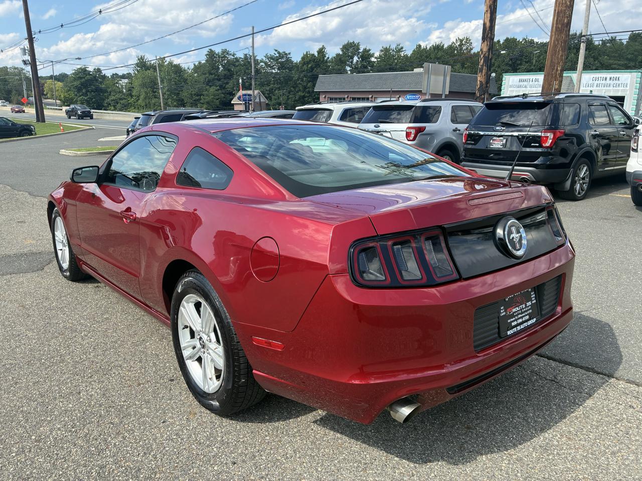 Ford Mustang V6 Coupe 2014