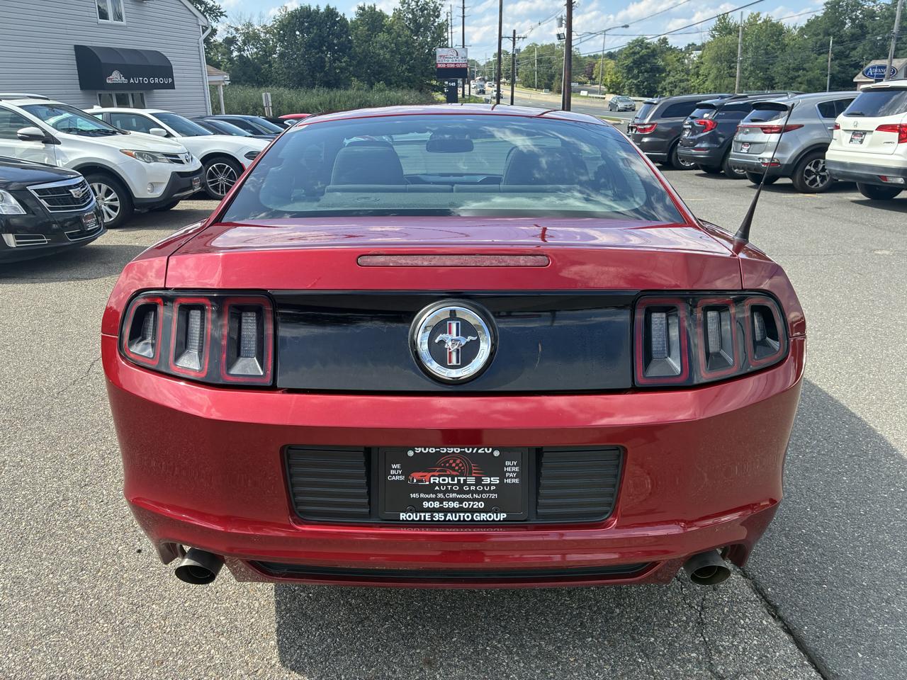Ford Mustang V6 Coupe 2014