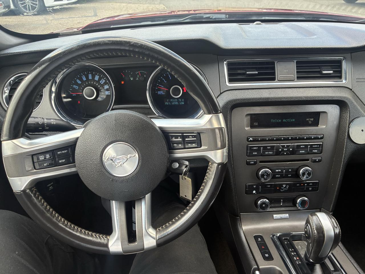 Ford Mustang V6 Coupe 2014