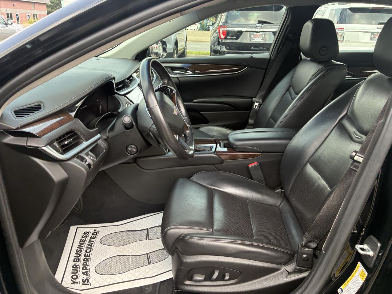 Cadillac XTS Luxury FWD 2017