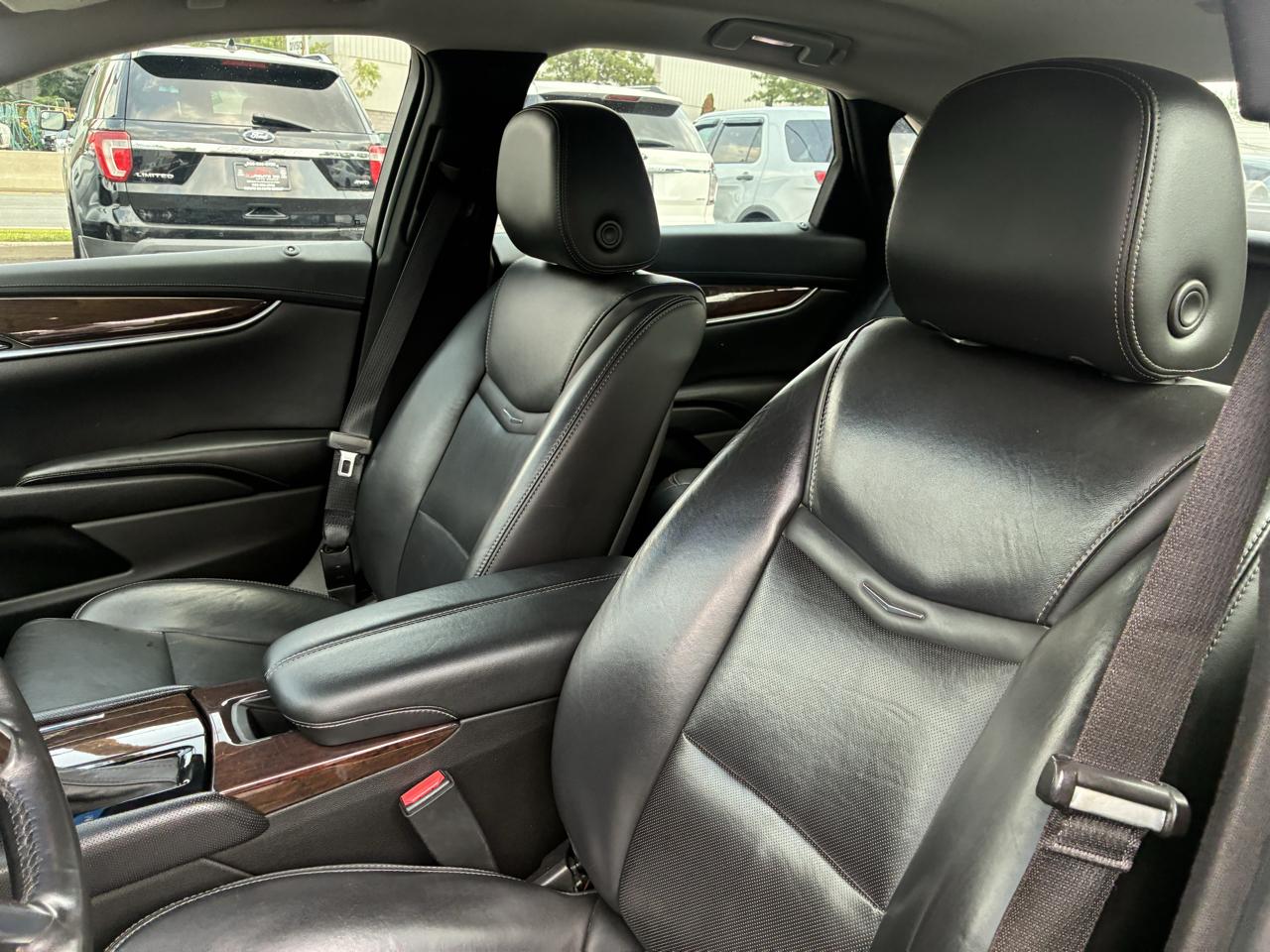 Cadillac XTS Luxury FWD 2017