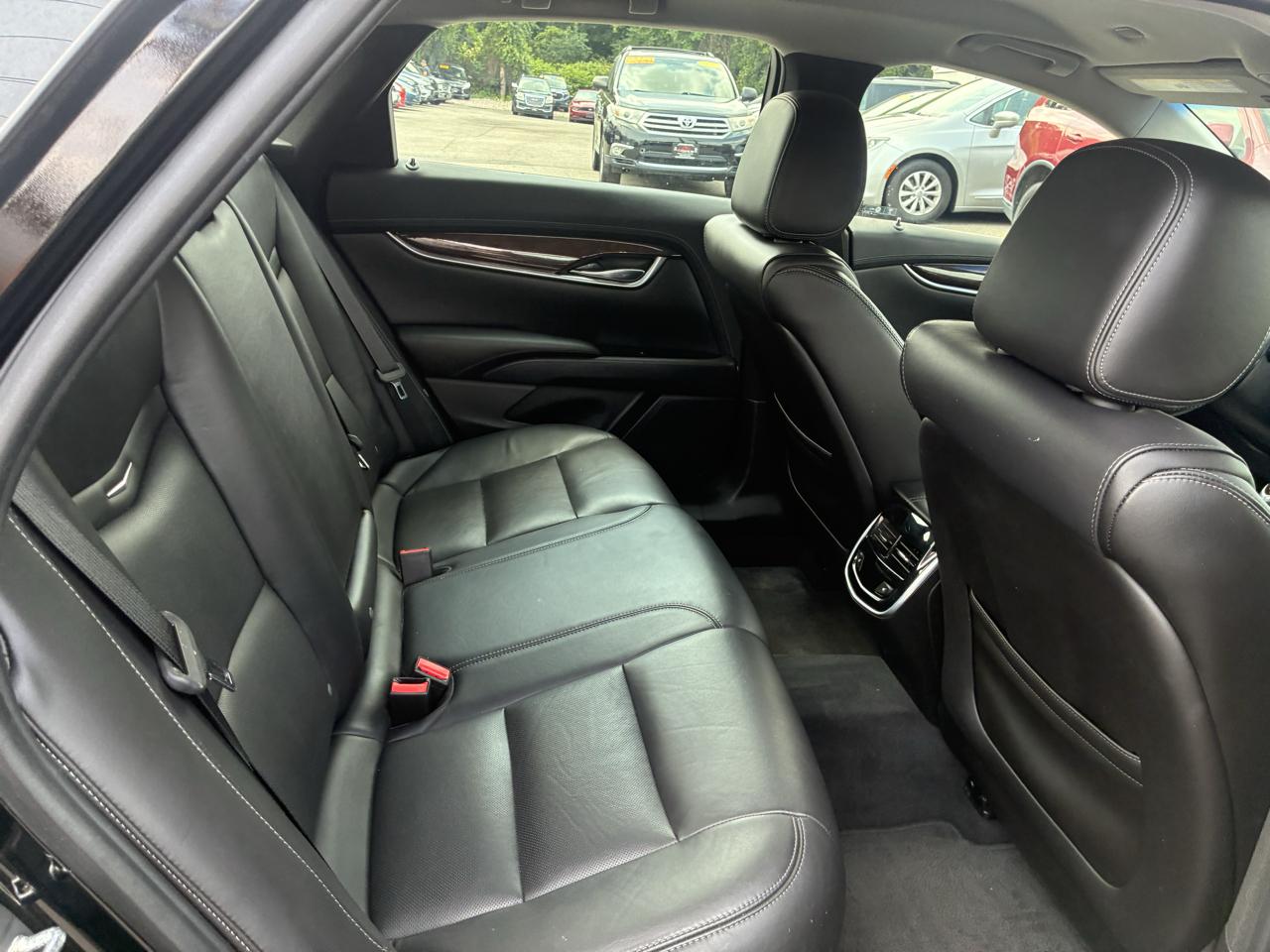 Cadillac XTS Luxury FWD 2017