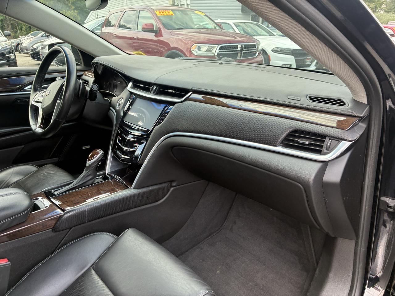 Cadillac XTS Luxury FWD 2017