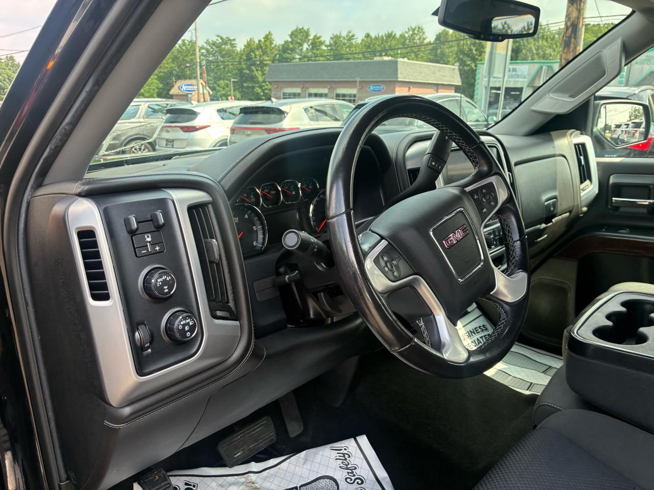 GMC Sierra 1500 SLE Double Cab 4WD 2018