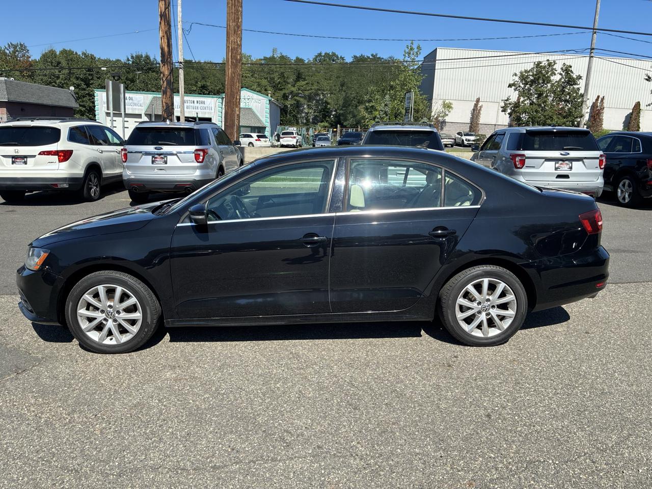 Volkswagen Jetta 1.4T SE 6A 2017
