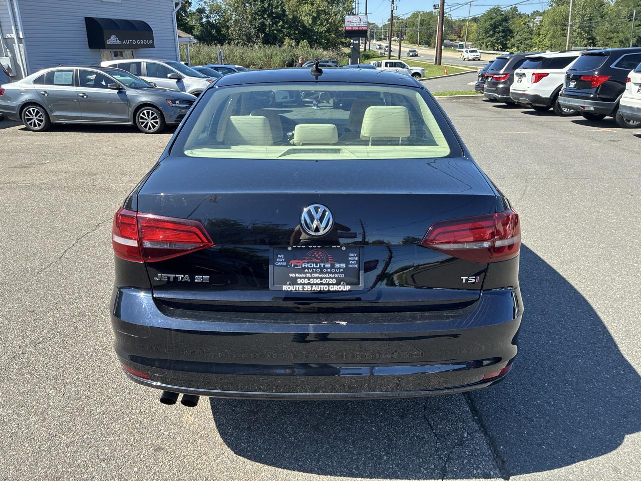 Volkswagen Jetta 1.4T SE 6A 2017