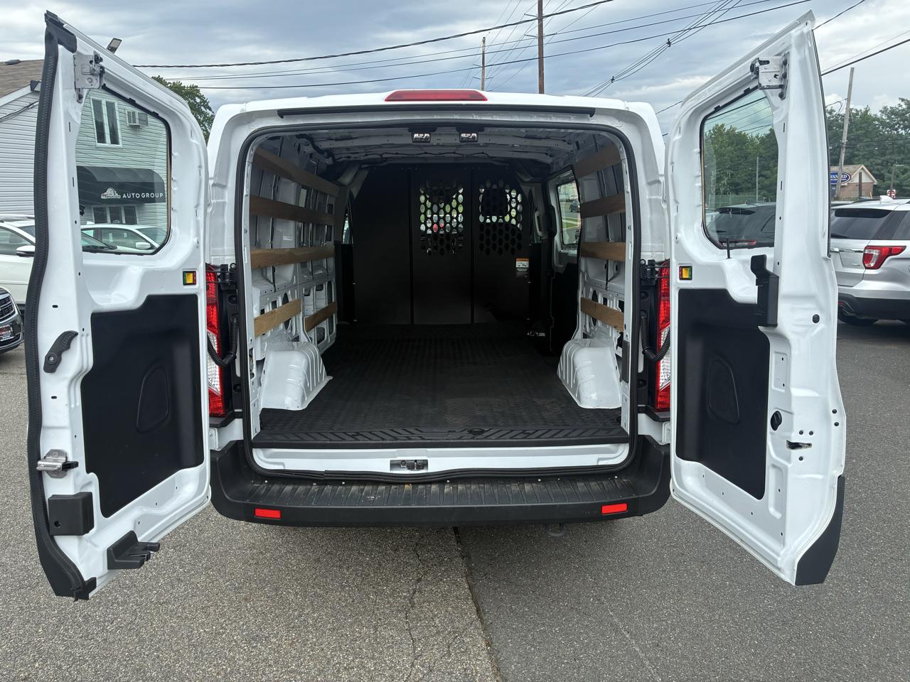 Ford Transit 250 Van 2025