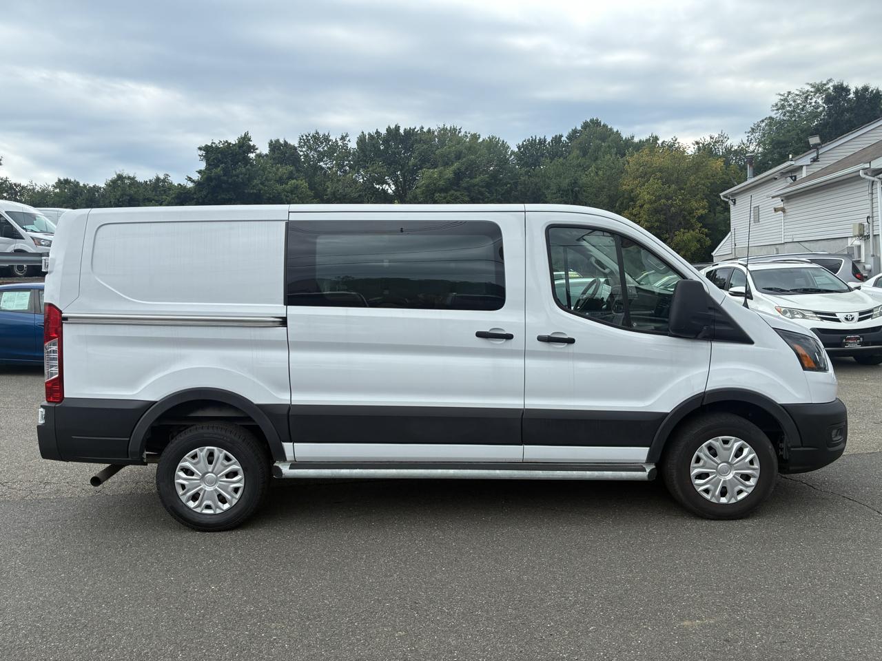 Ford Transit 250 Van 2025