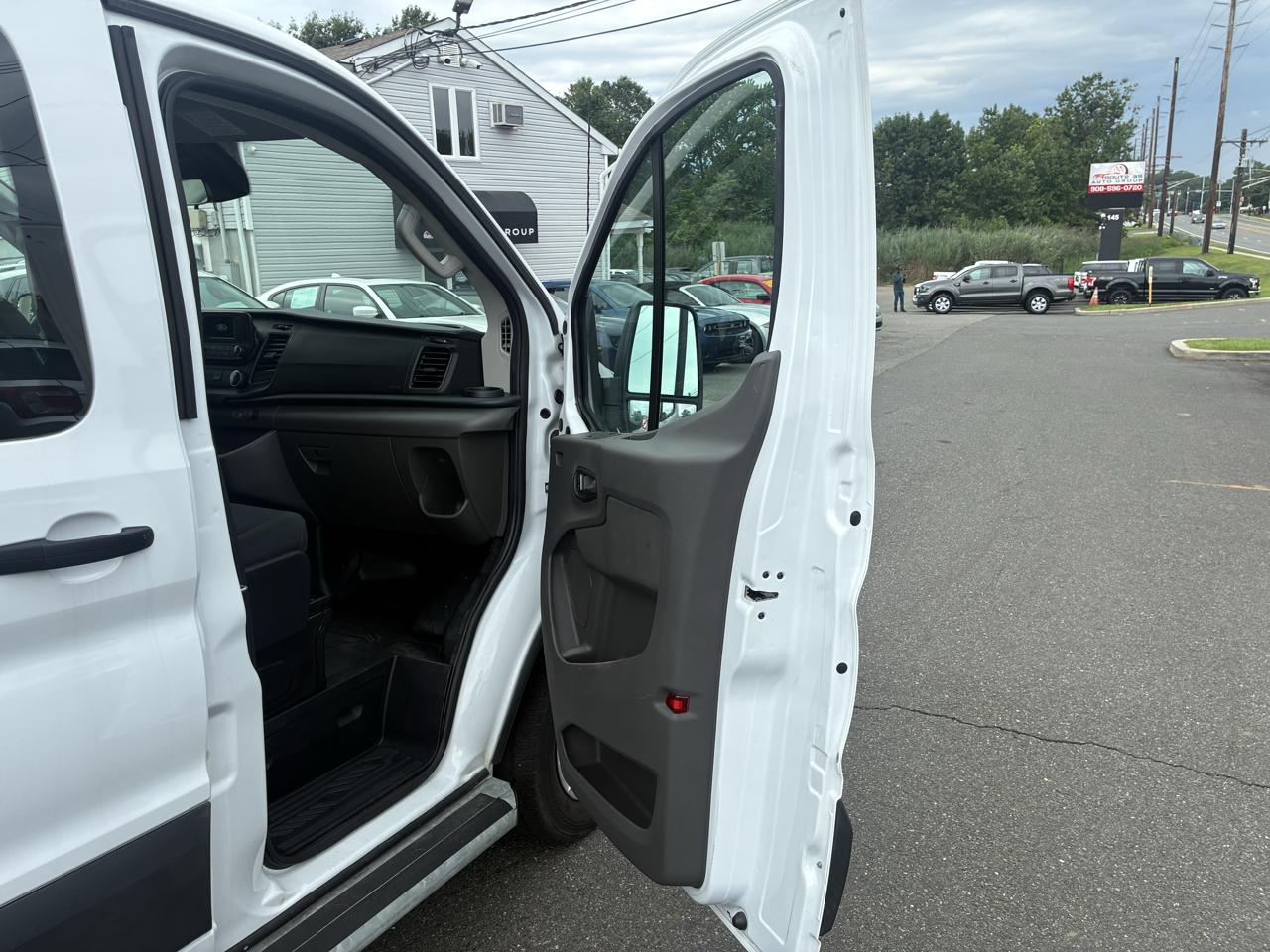 Ford Transit 250 Van 2025