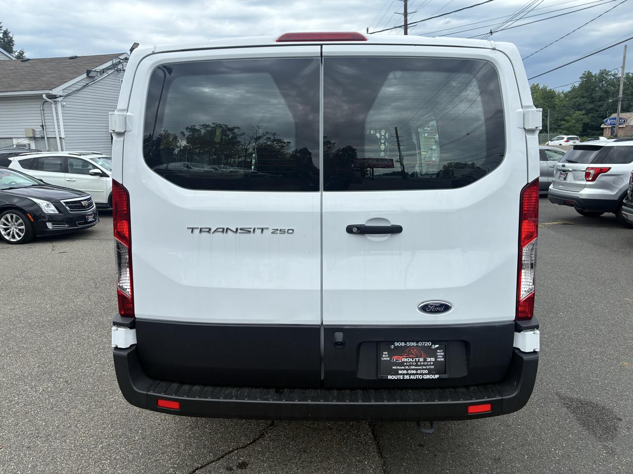 Ford Transit 250 Van 2025