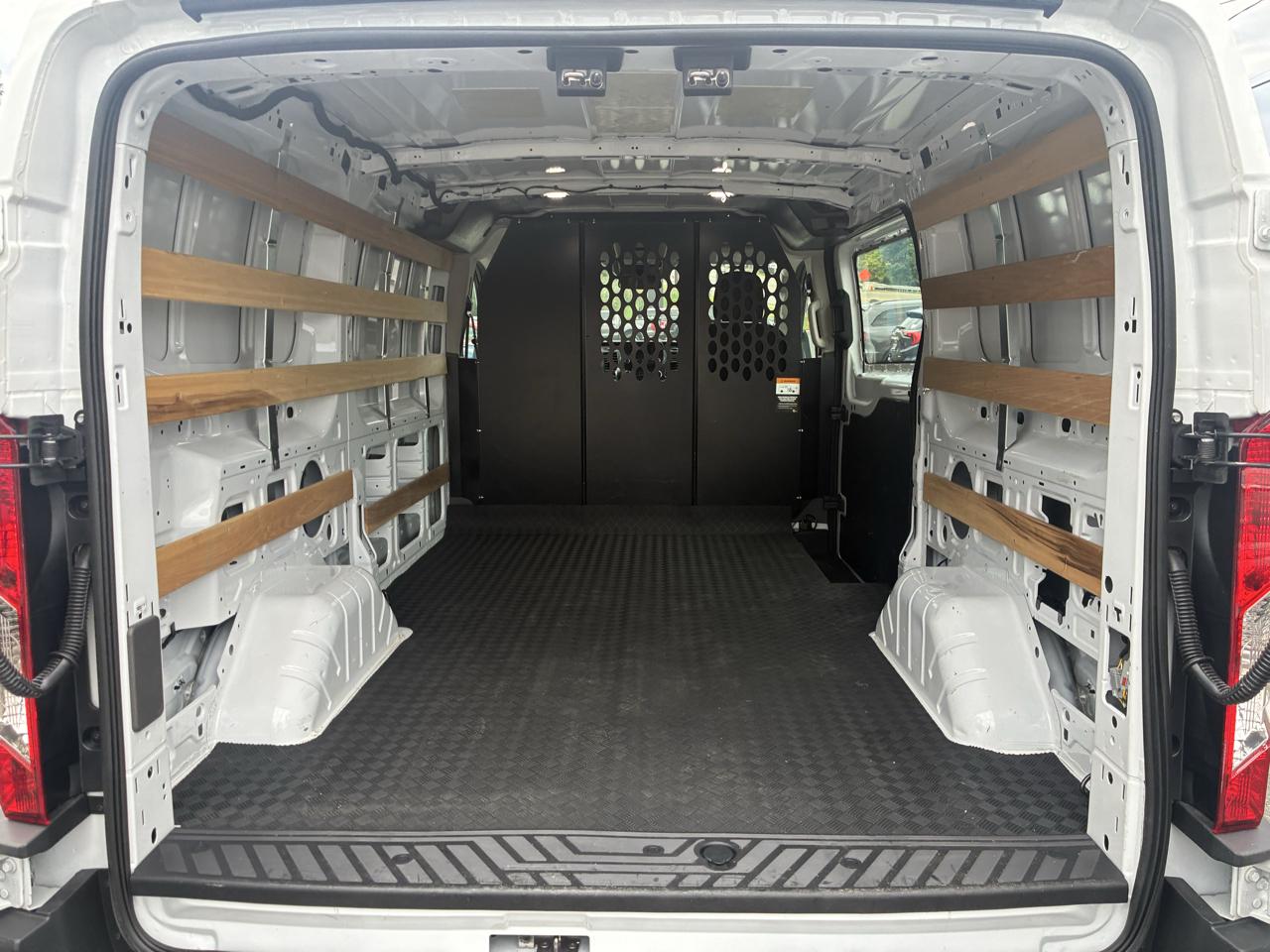 Ford Transit 250 Van 2025