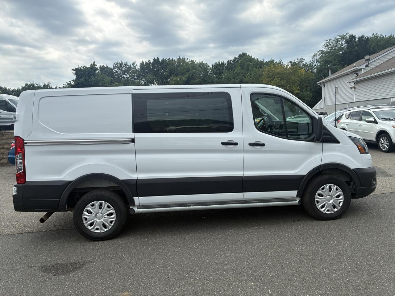 Ford Transit 250 Van 2025