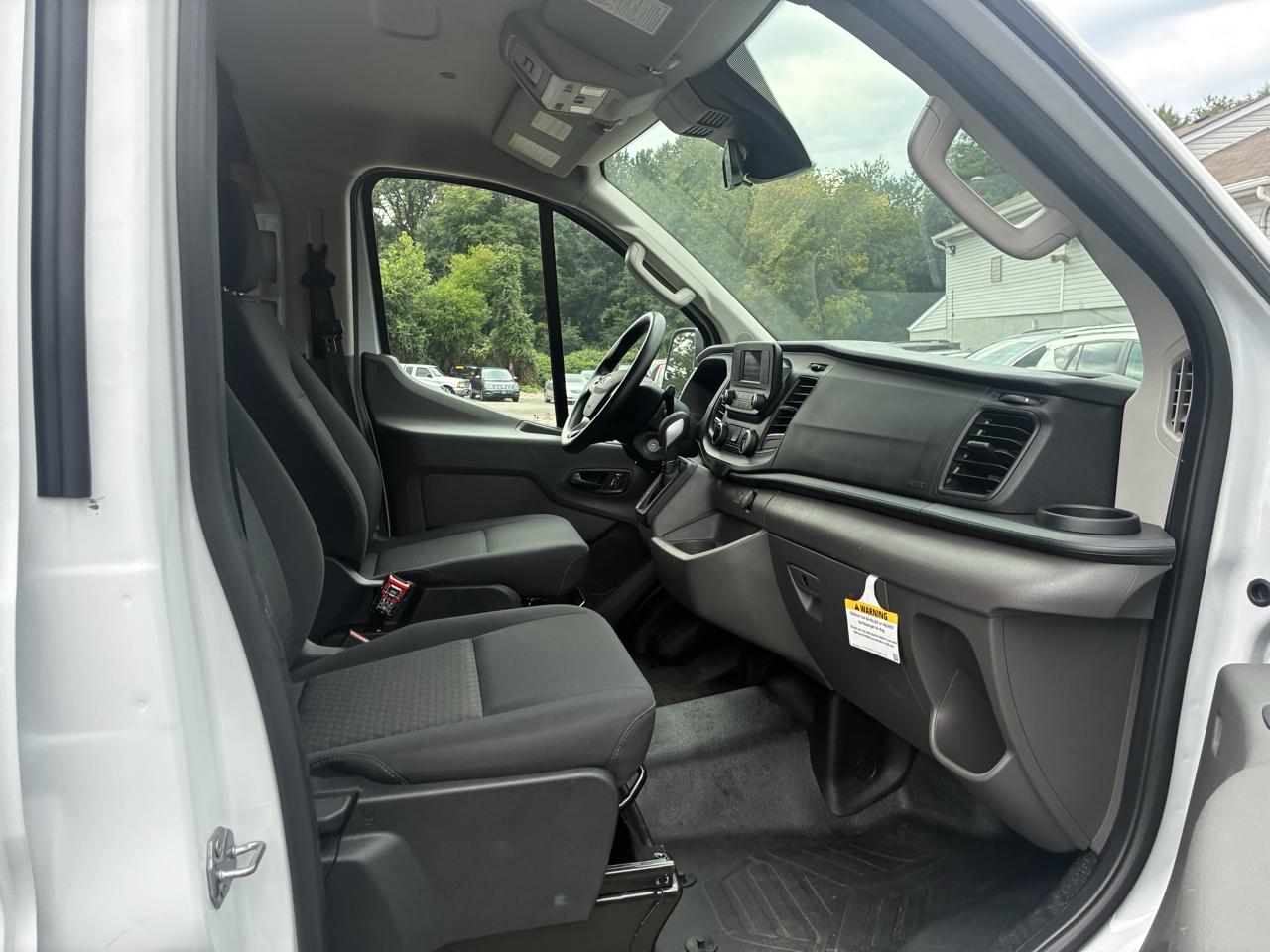 Ford Transit 250 Van 2025