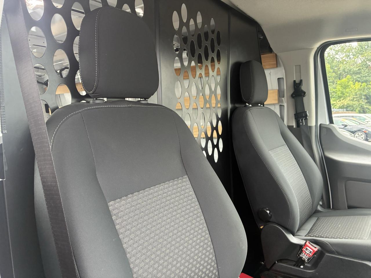 Ford Transit 250 Van 2025