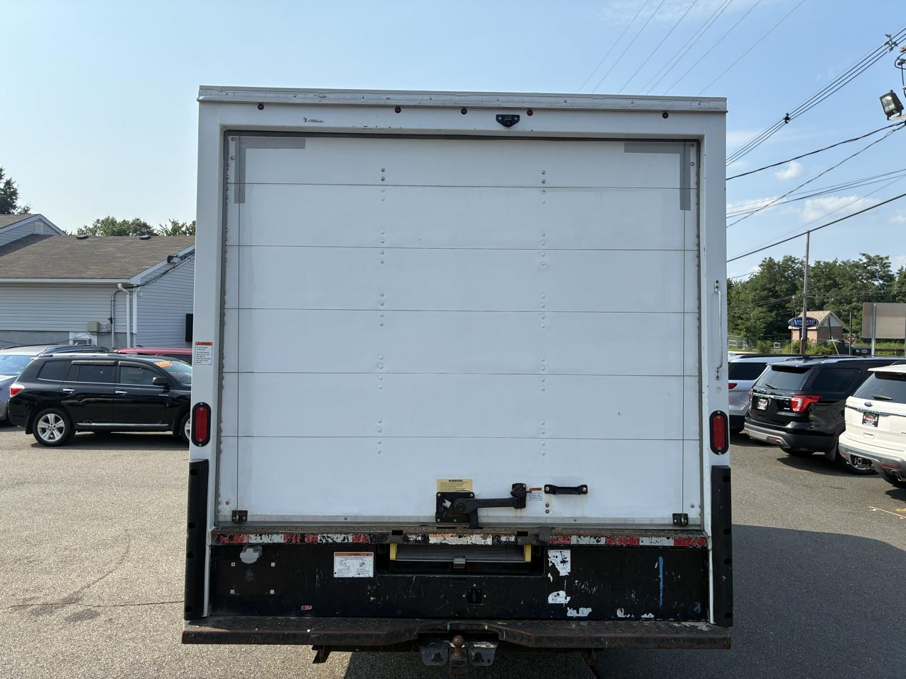 GMC Savana G3500 177 in. 2021