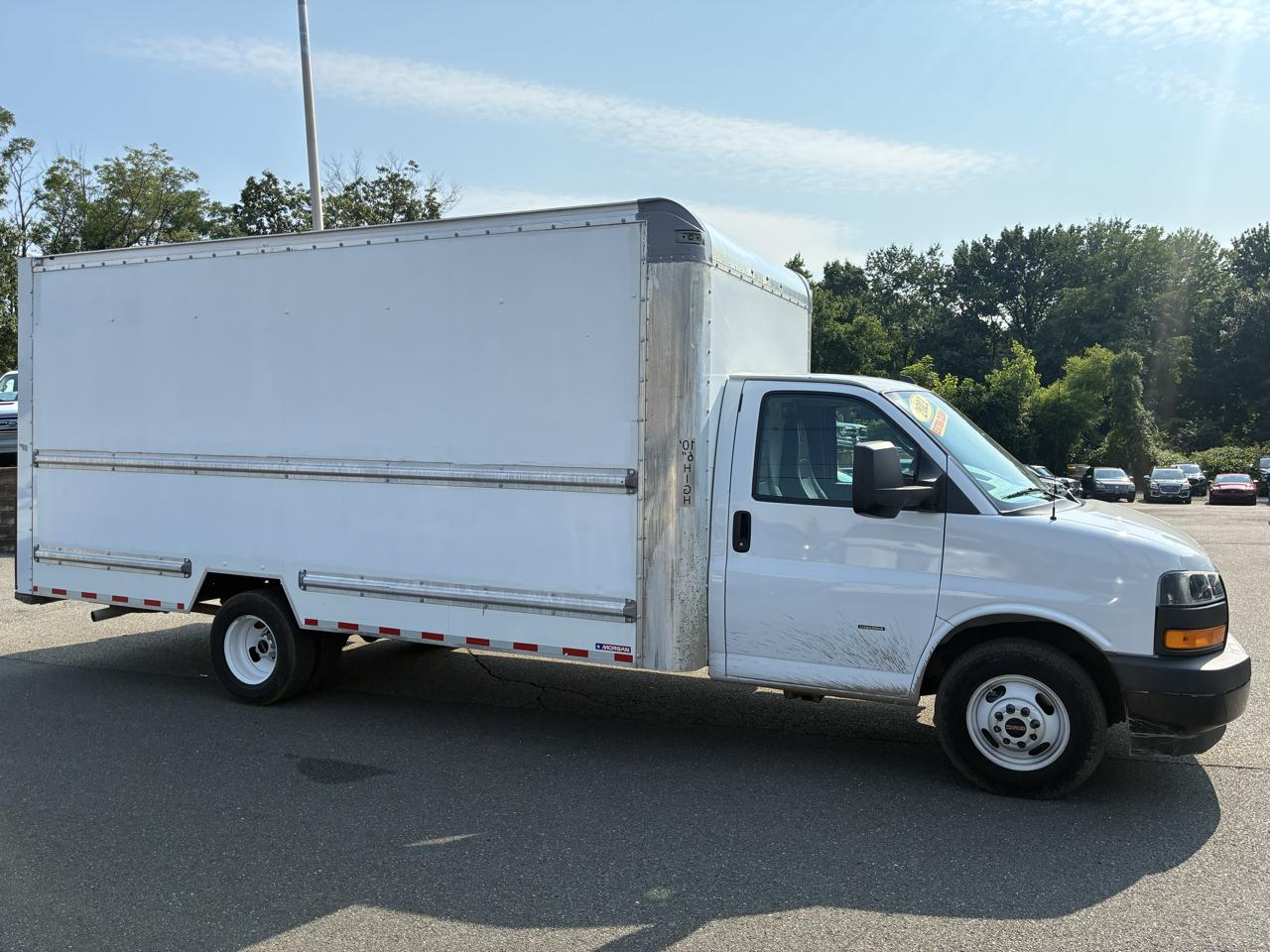 GMC Savana G3500 177 in. 2021