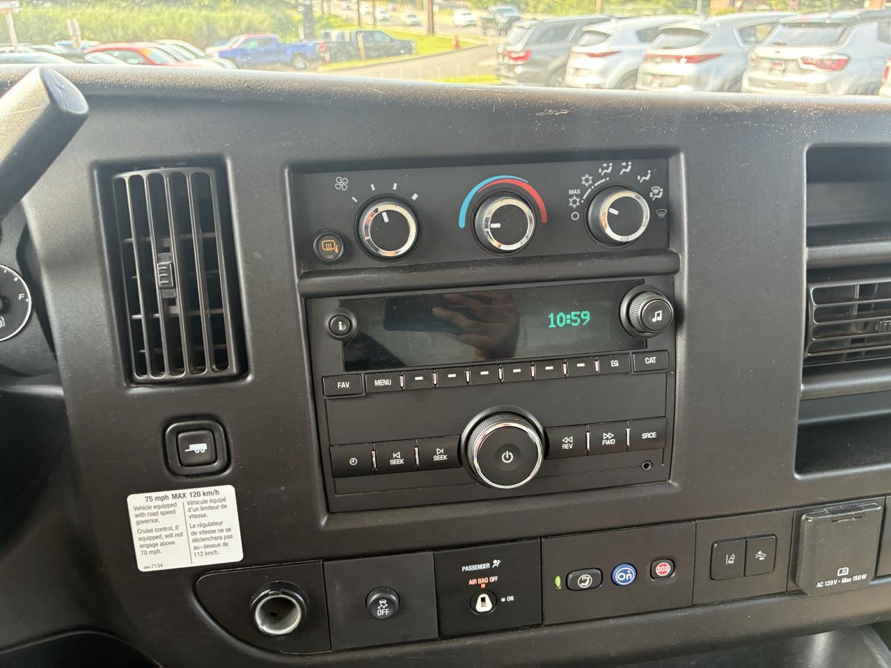 GMC Savana G3500 177 in. 2021