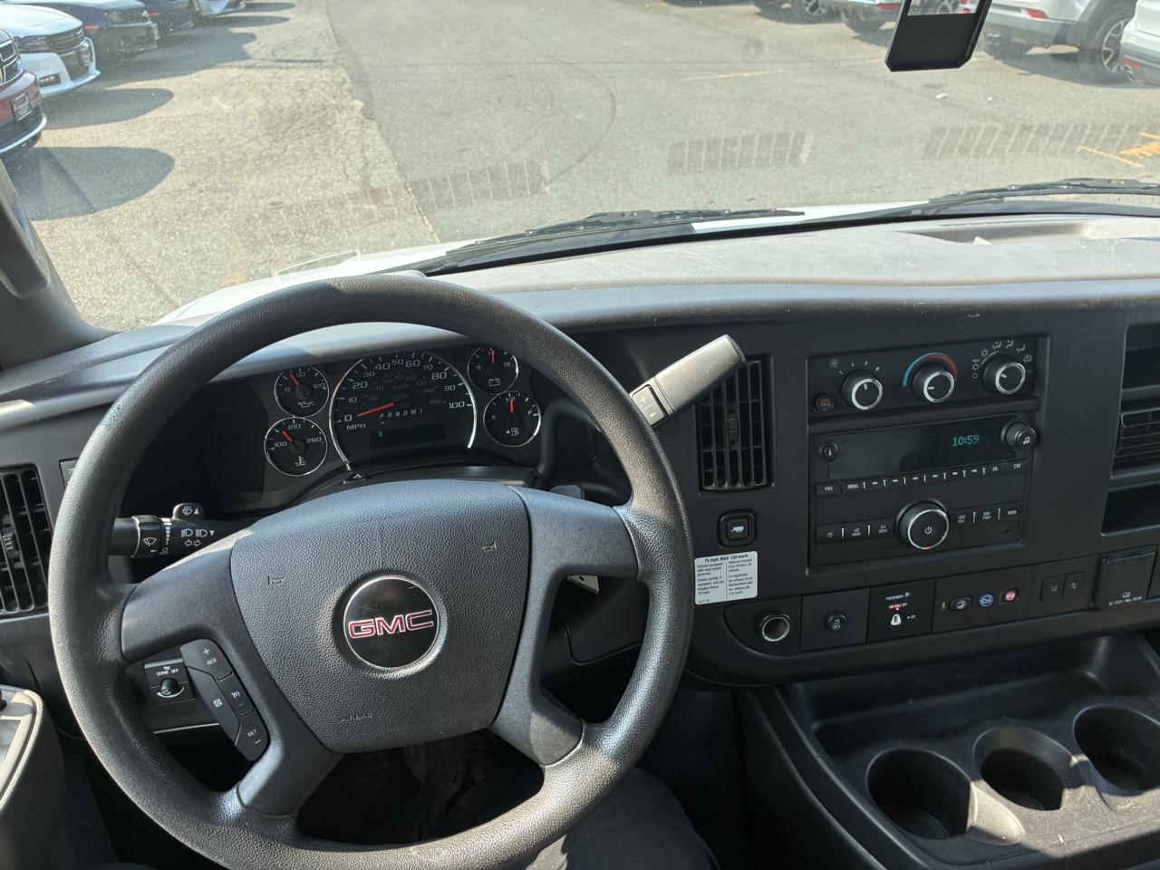 GMC Savana G3500 177 in. 2021
