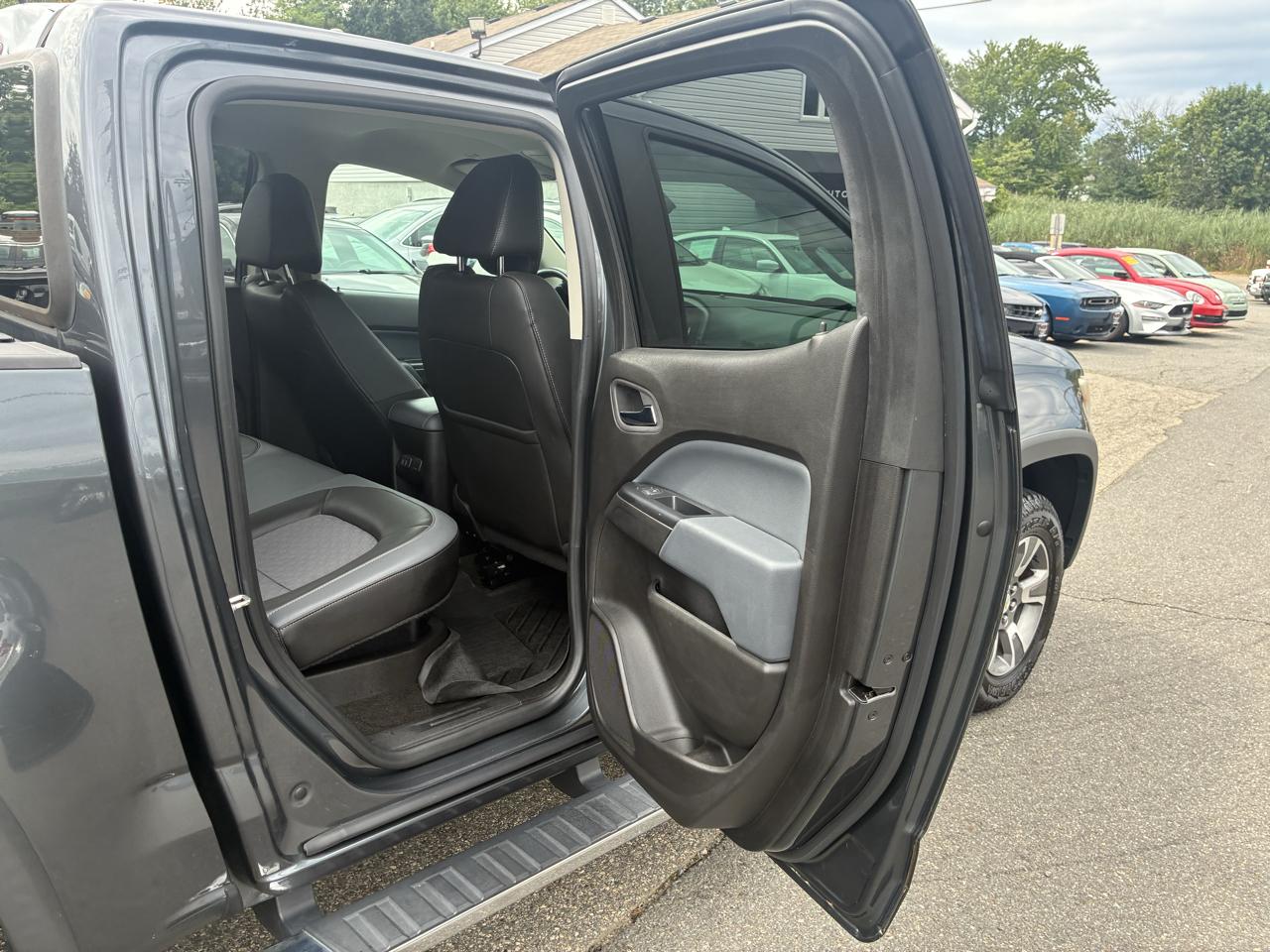 Chevrolet Colorado Z71 Crew Cab 4WD Long Box 2017