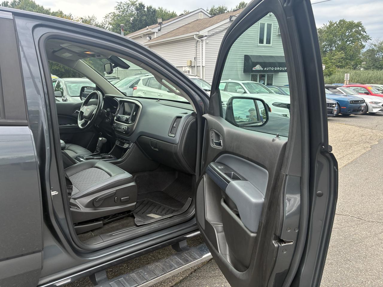 Chevrolet Colorado Z71 Crew Cab 4WD Long Box 2017