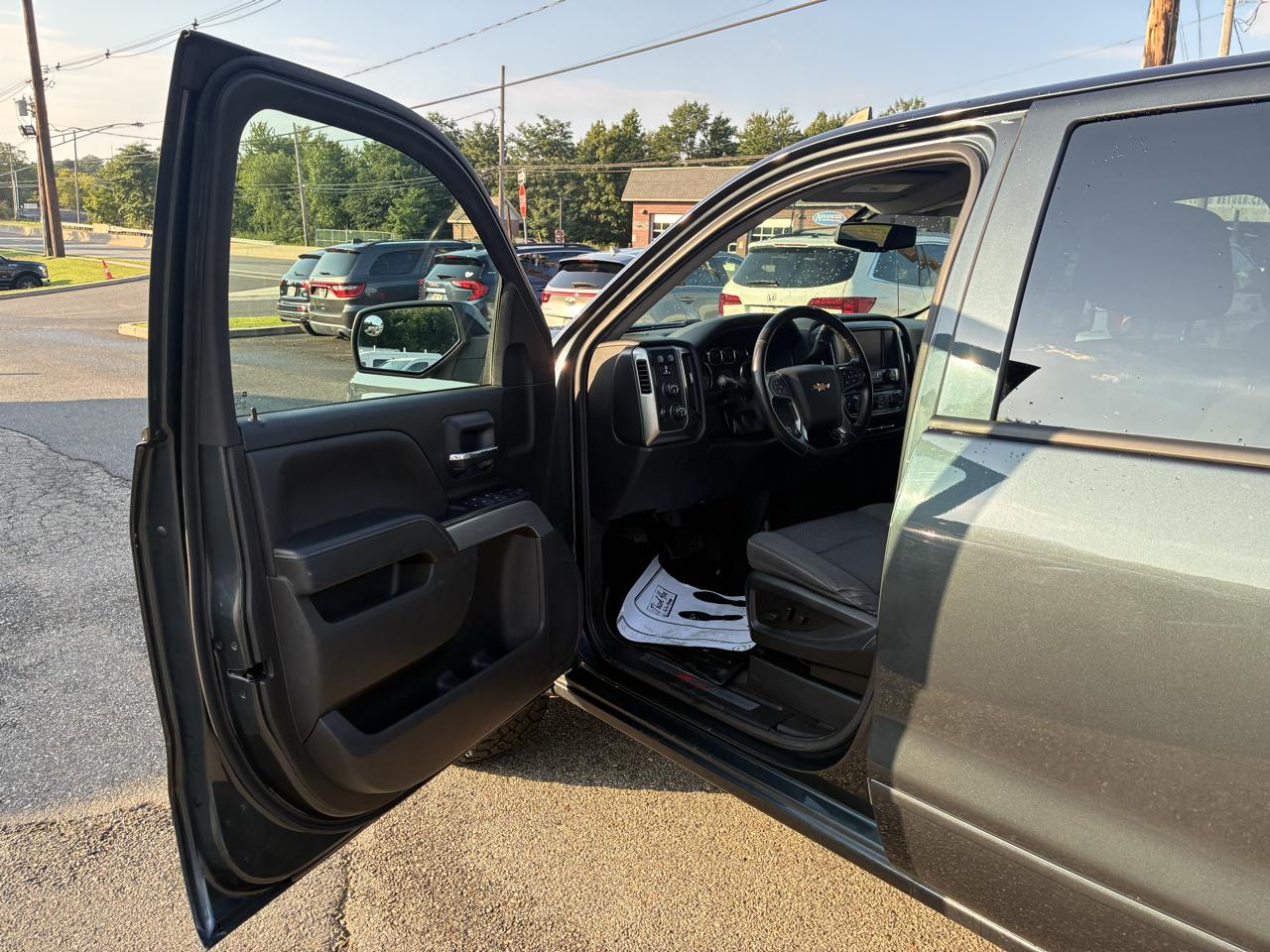 Chevrolet Silverado 1500 LT Crew Cab 4WD 2018